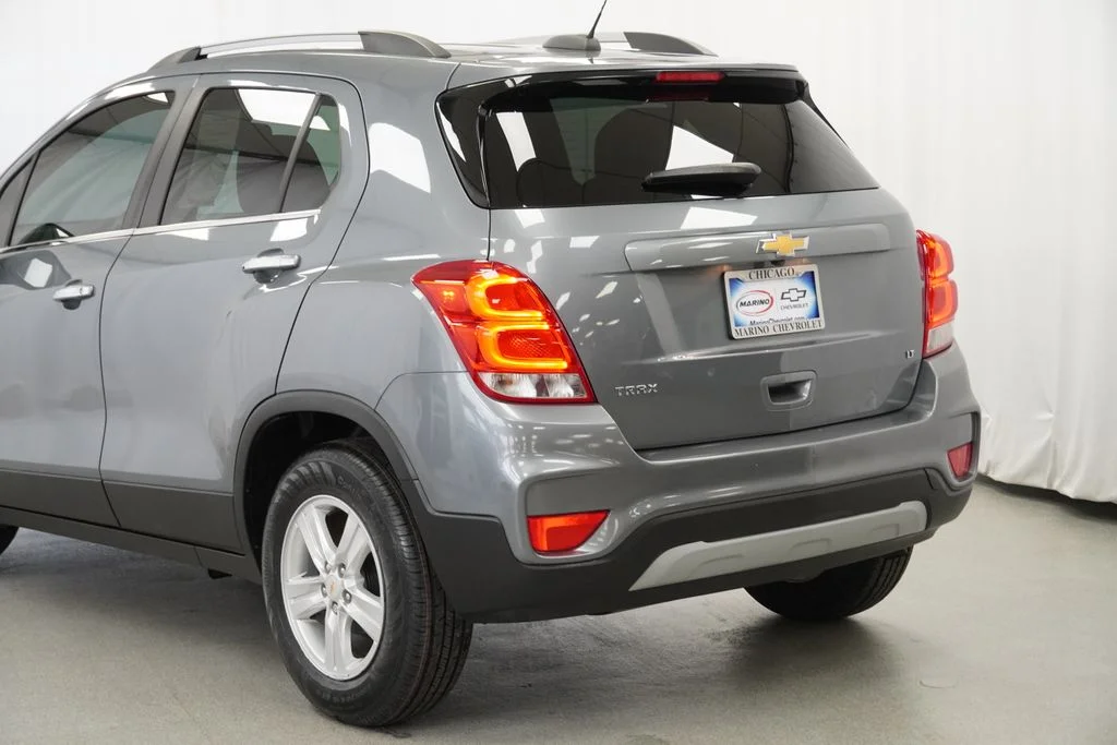 Used 2019 Gray Chevrolet LT image 37