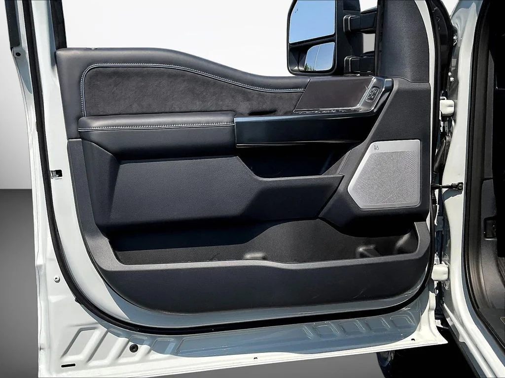 New 2026 Avalanche Ford F-250® Platinum® image 26