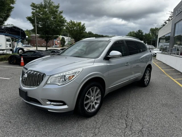 Used 2016 Quicksilver Metallic Buick Leather / Captain chairs image 10