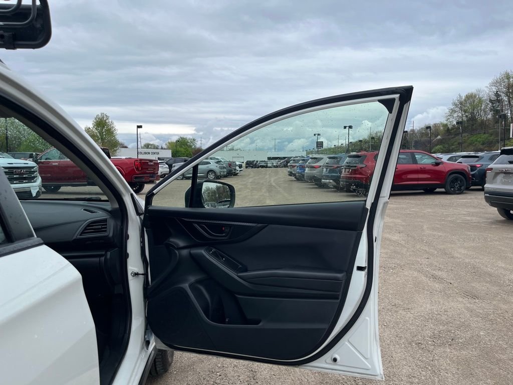 Used 2019 Crystal White Pearl Subaru 2.0i Premium image 35