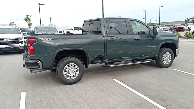 2026 Chevrolet Silverado 3500 HD LT - Photo 8