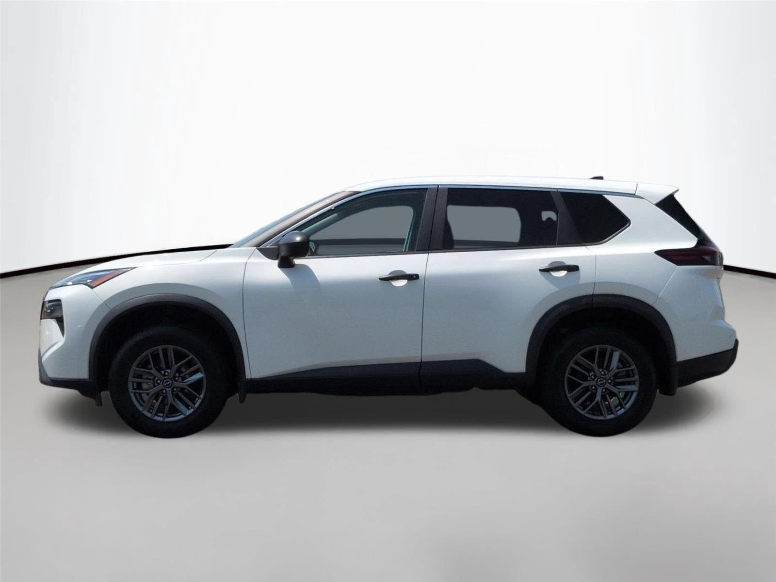 Used 2024 Glacier White Nissan S image 2