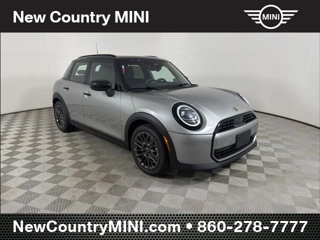 2026 MINI Hardtop's photo