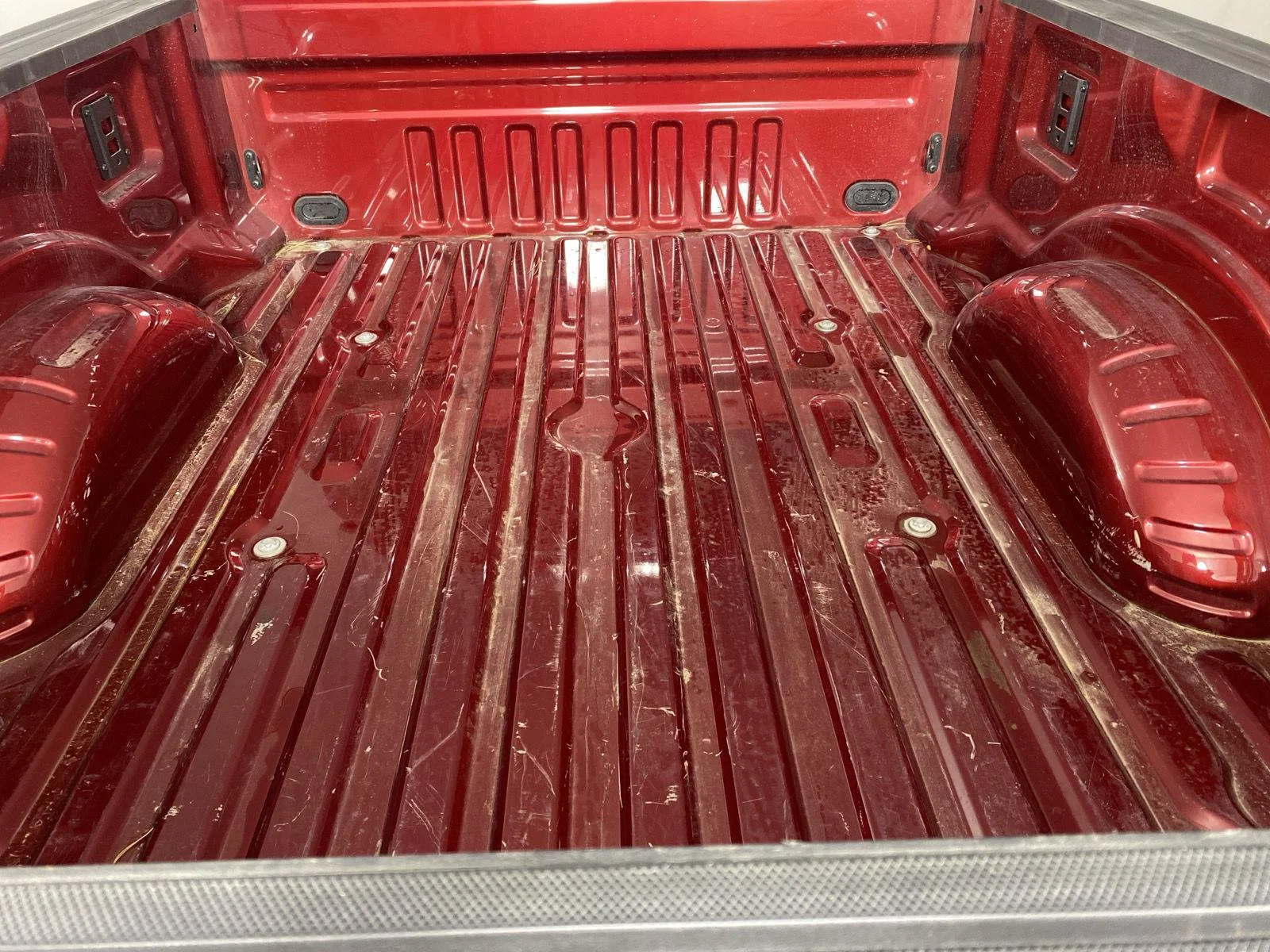 Used 2026 Ruby Red Metallic Tinted Clearcoat Ford Lariat image 28