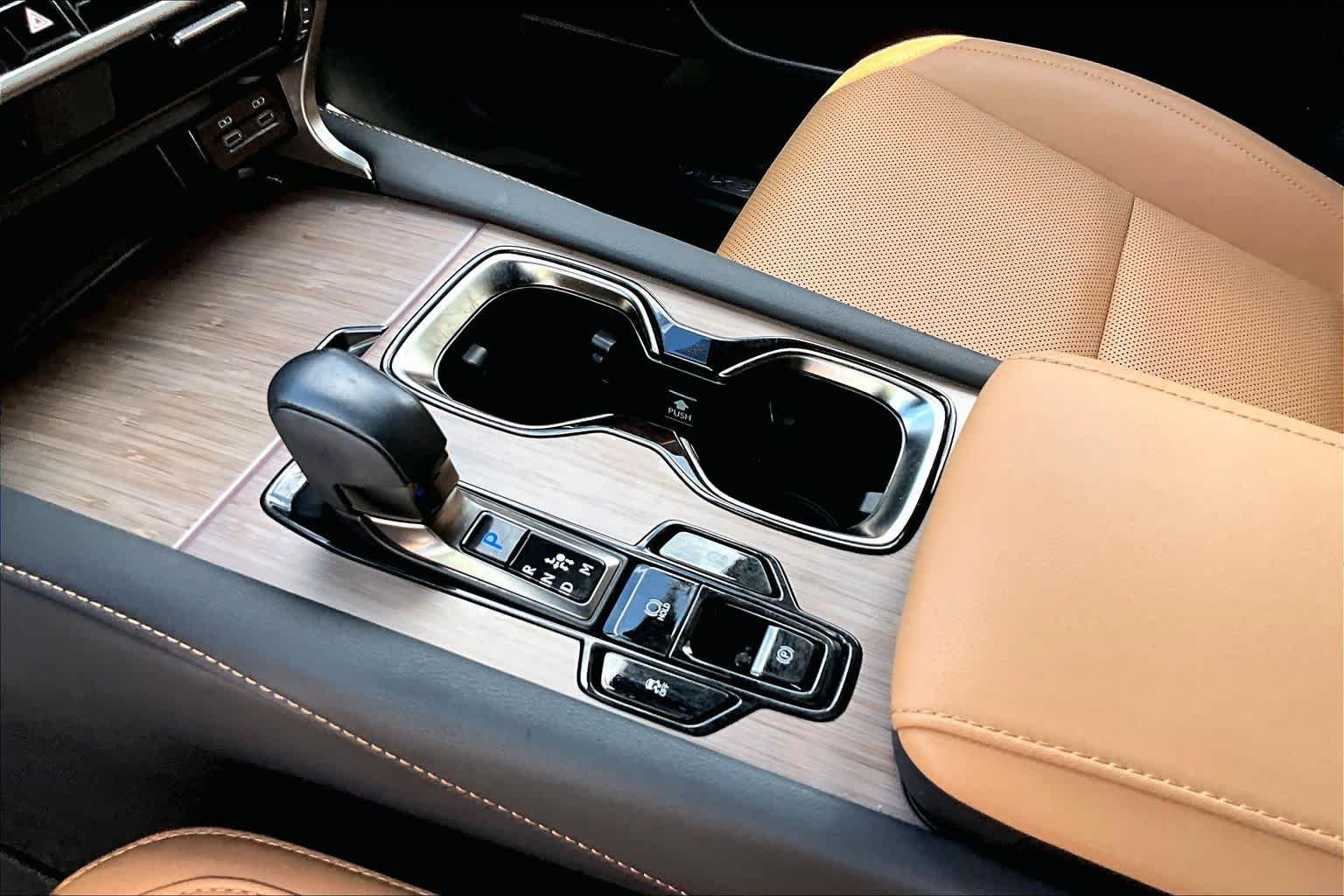 Used 2024 Nightfall Mica Lexus Premium image 17