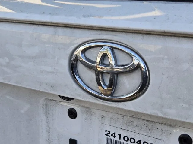 Used 2024 White Toyota XLE image 10
