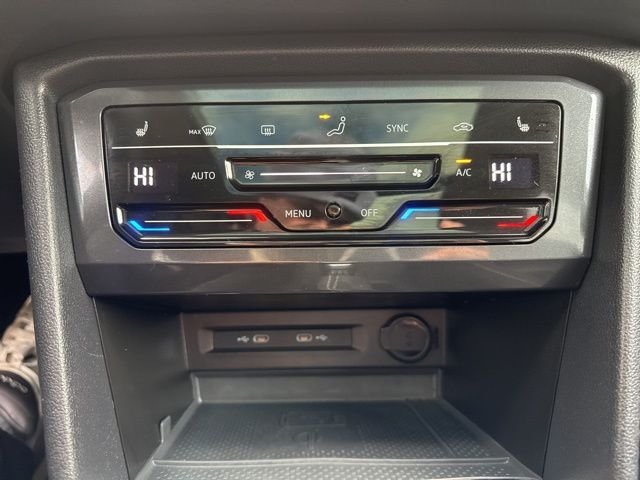 2022 Volkswagen Tiguan SE - Photo 14