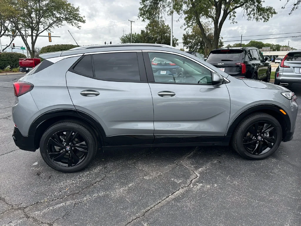 2024 Buick Encore GX Sport Touring - Photo 11