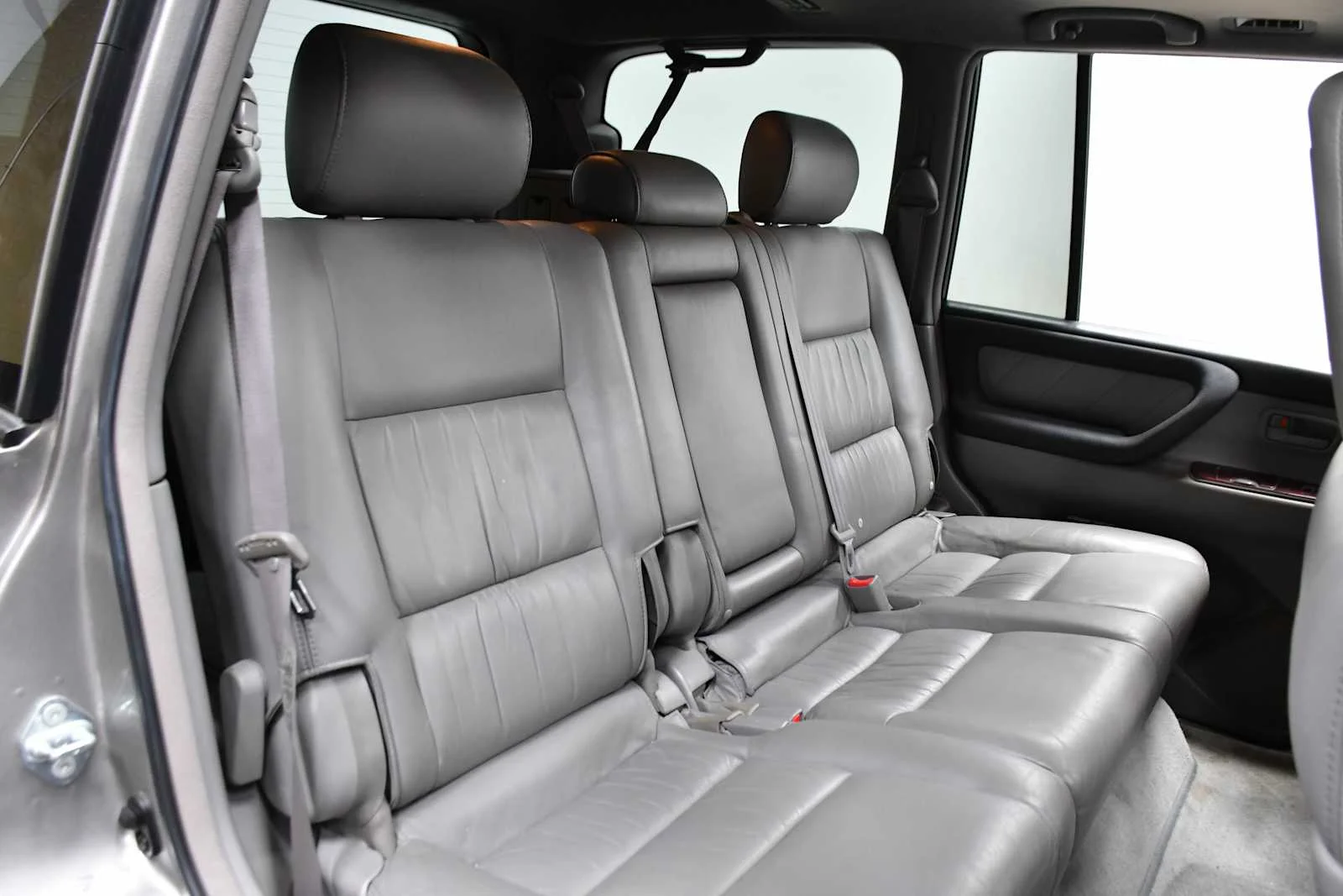 Used 2006 Thunder Cloud Metallic Toyota  image 26