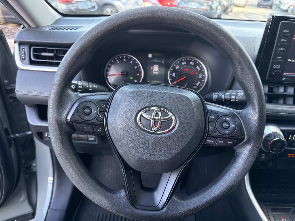 Used 2021  Toyota XLE image 42