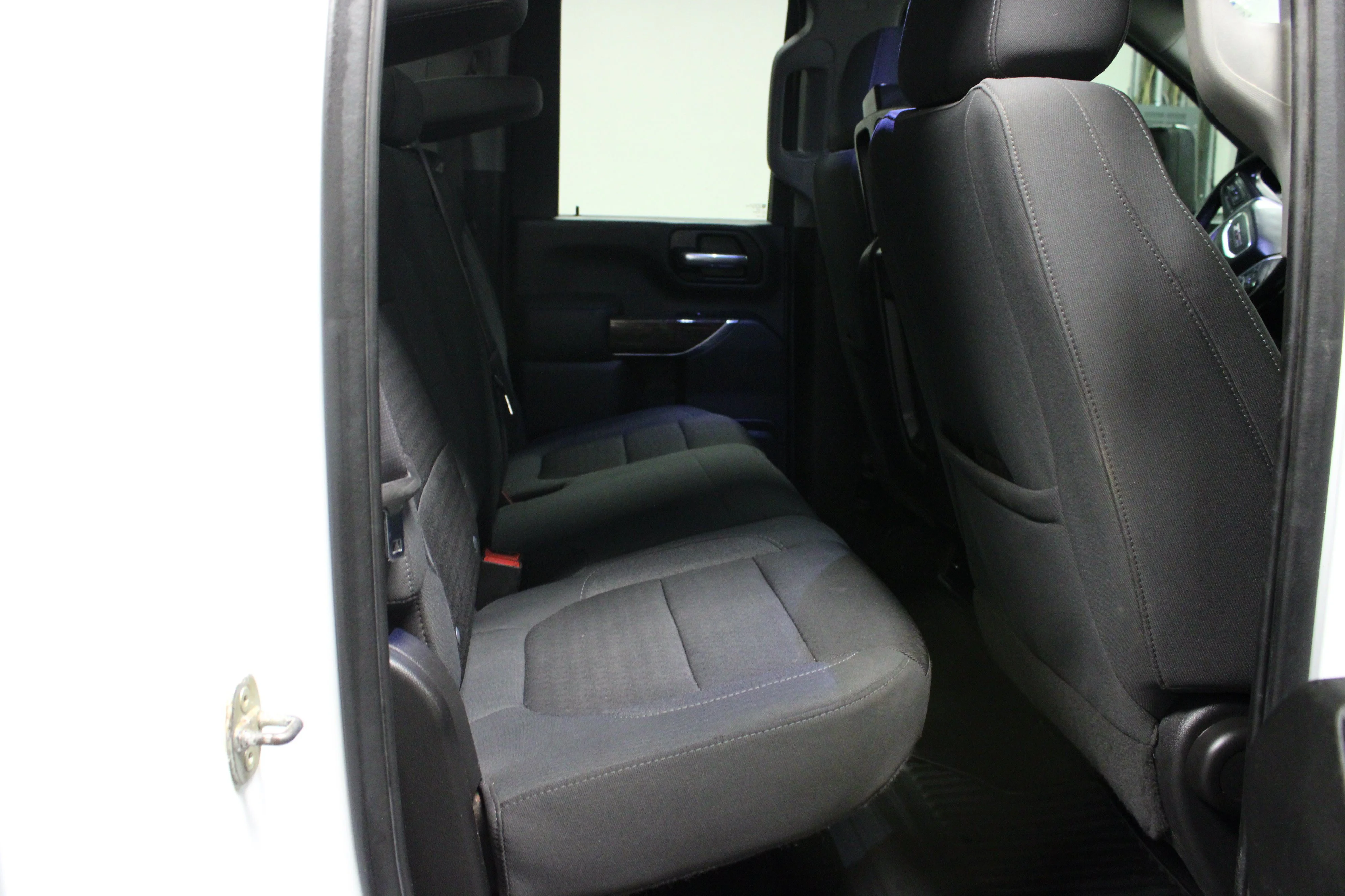 Used 2021 Summit White GMC SLE image 12