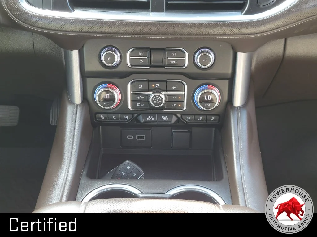 Used 2021 Black GMC SLT image 24