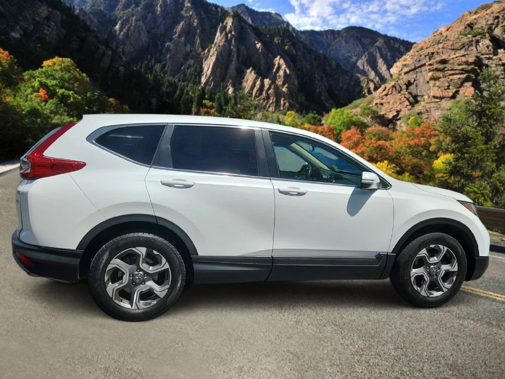 Used 2019 White Honda EX image 2