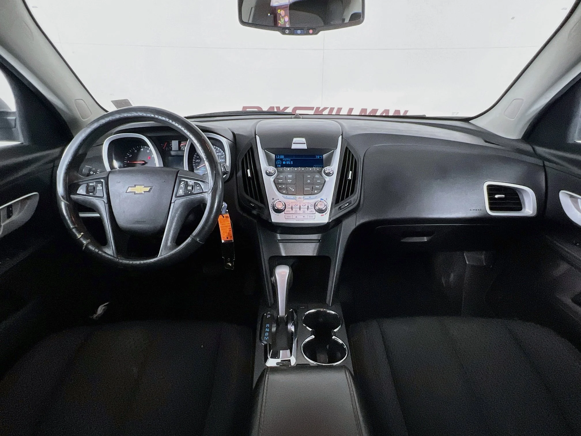 Used 2013 Silver Ice Metallic Chevrolet LS image 21