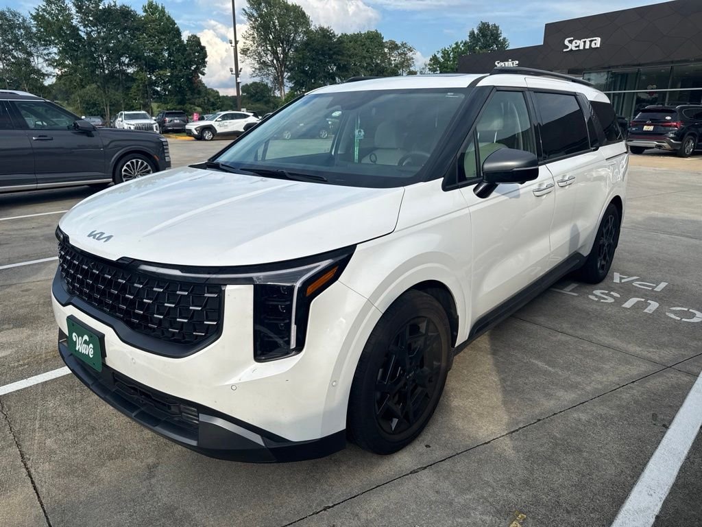 Used 2025 White Kia SX Prestige image 1