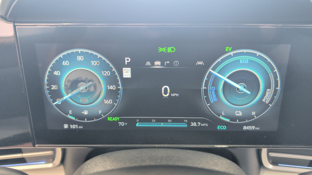 Certified Used 2025 Fluid Metal Hyundai Limited image 17