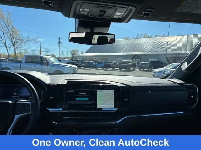 Used 2025 Summit White Chevrolet RST image 2