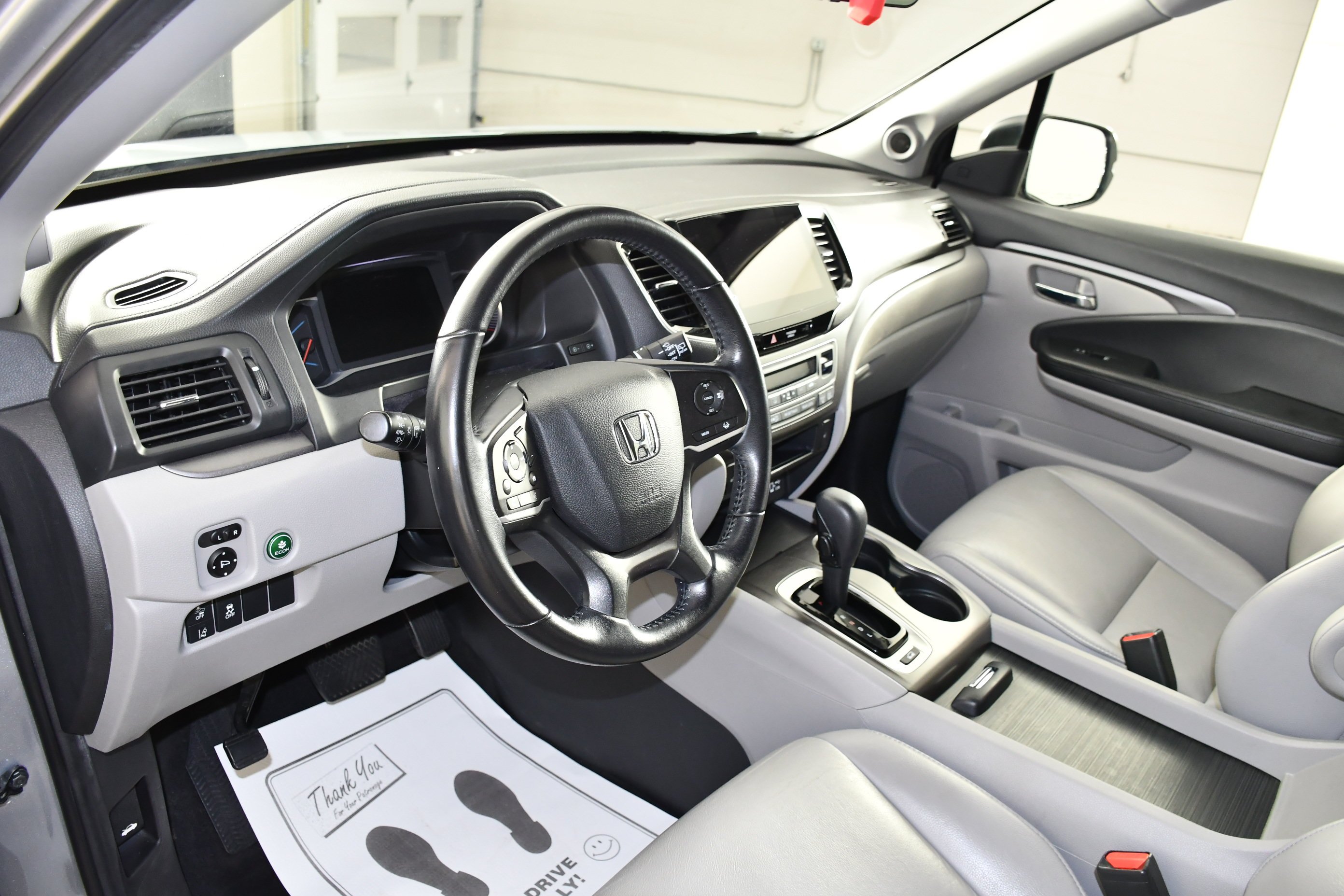 Used 2020 Lunar Silver Metallic Honda EX-L image 2