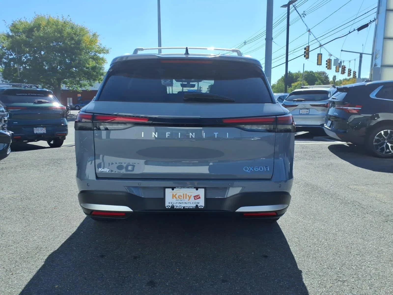 Certified Used 2026 Harbor Gray INFINITI LUXE image 6