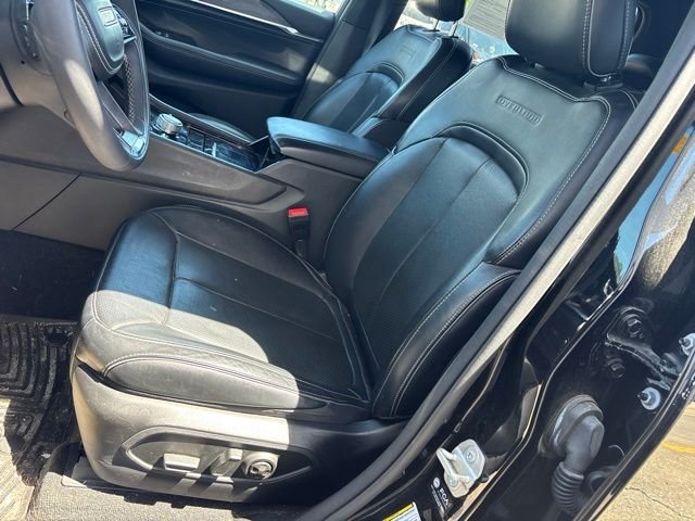 Used 2023 Black Jeep Overland image 15