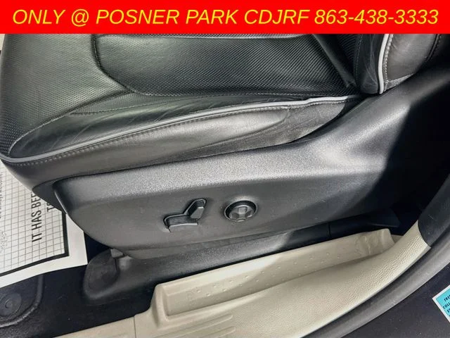 Used 2020 Gray Chrysler Limited image 18