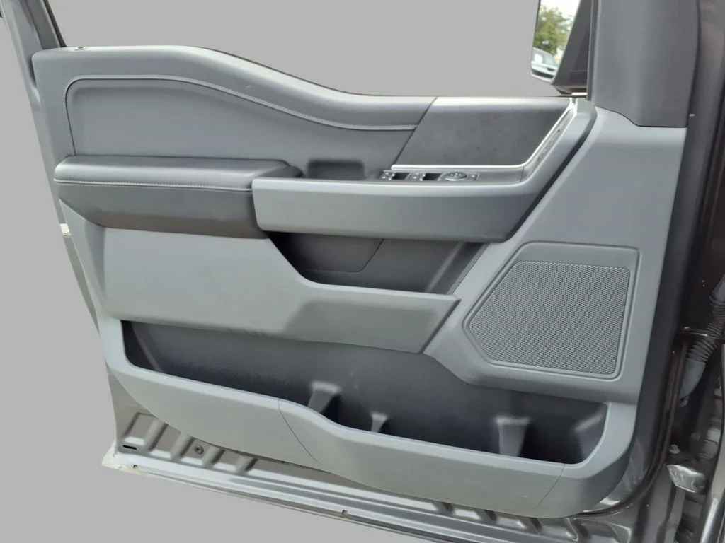 Used 2024 Gray Ford XLT image 20