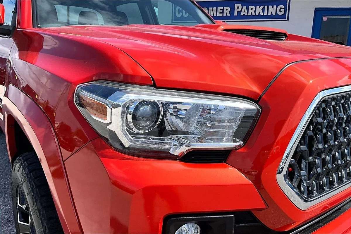 Used 2018  Toyota TRD Sport image 35