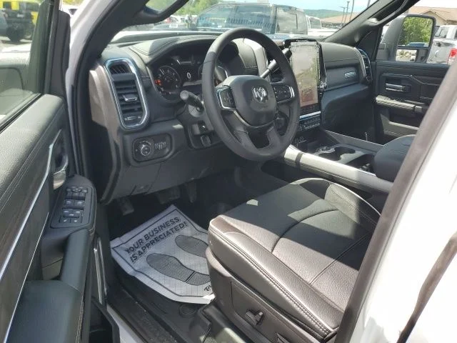 New 2026 Bright White Clear-Coat Exterior Paint RAM Laramie image 12
