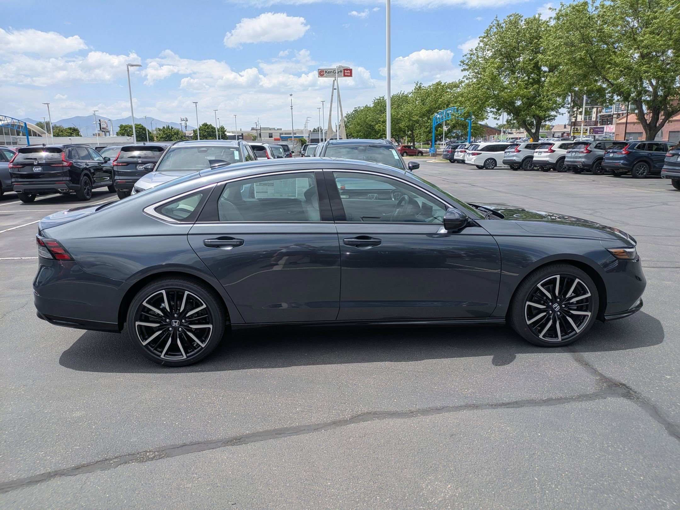 New 2026 Meteorite Gray Metallic Honda Touring image 2