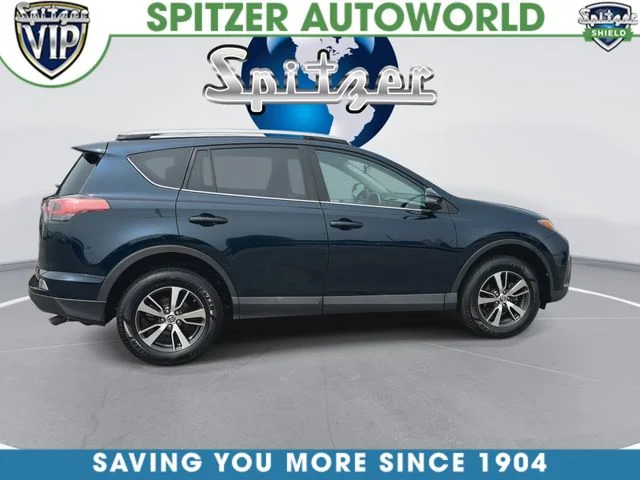 Used 2017 Blue Toyota XLE image 10