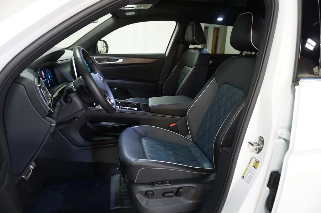2025 Volkswagen Atlas Cross Sport SEL Premium R-LINE - Photo 27