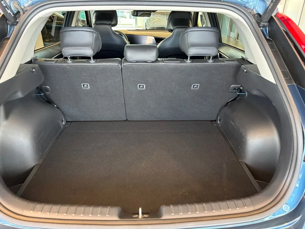 Used 2023 Blue Kia SX image 33