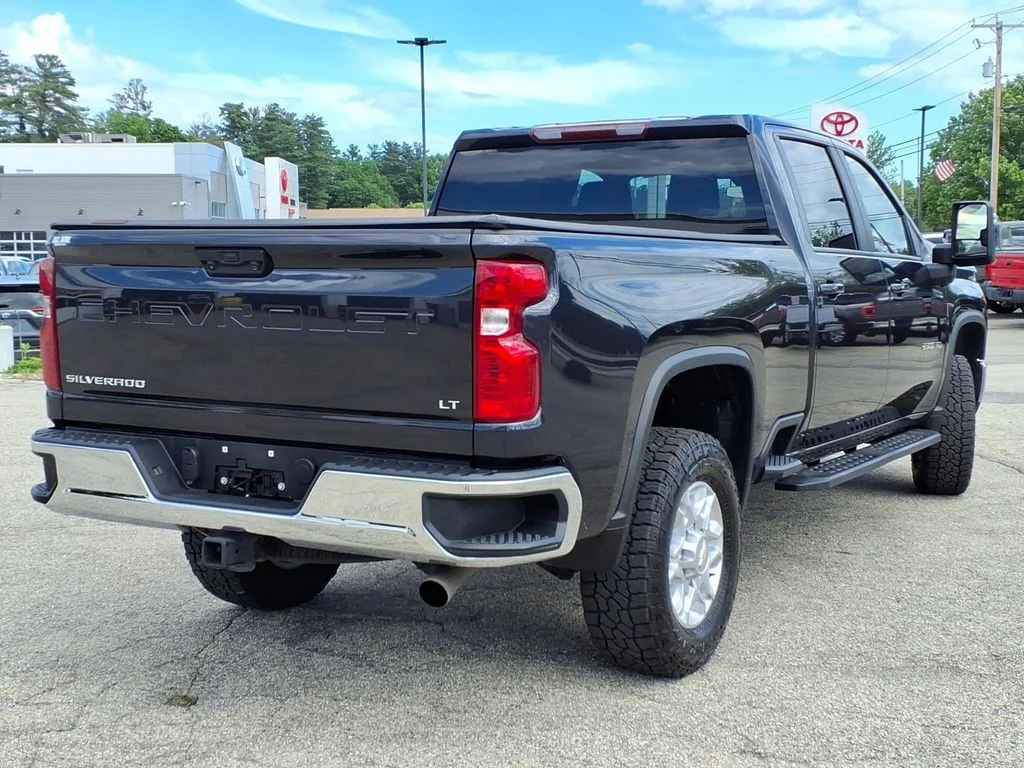 Used 2024 Gray Chevrolet LT image 3