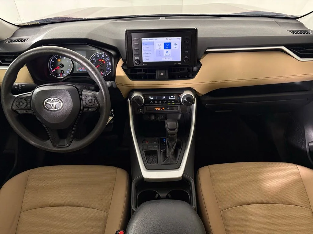 Used 2020 Red Toyota LE image 37