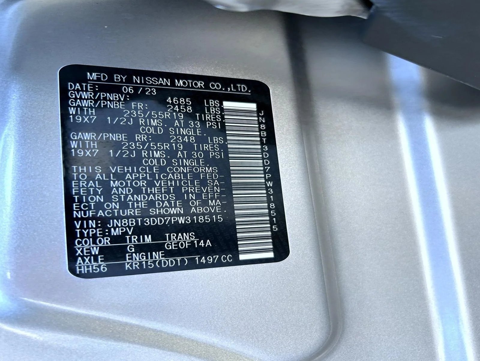 Certified Used 2023 Gold Nissan Platinum image 25