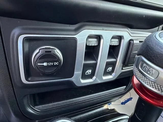 Used 2019 Gray Jeep Sport S 4x4 image 36