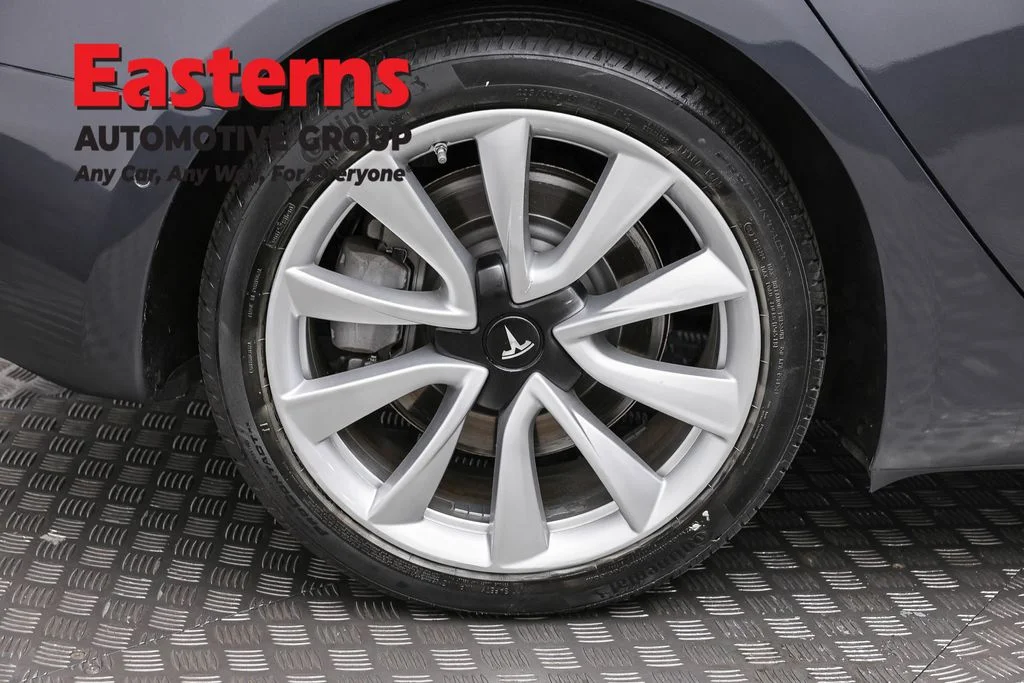 Used 2020 Gray Tesla Long Range image 23