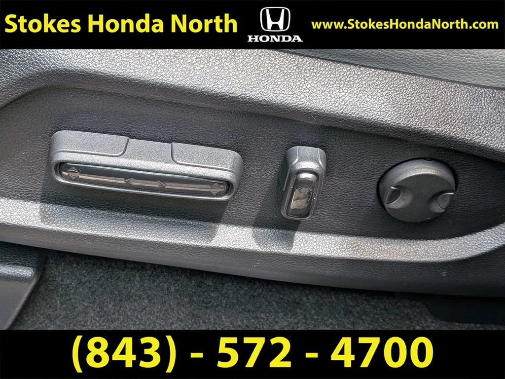 Used 2025 Blue Honda Touring image 24