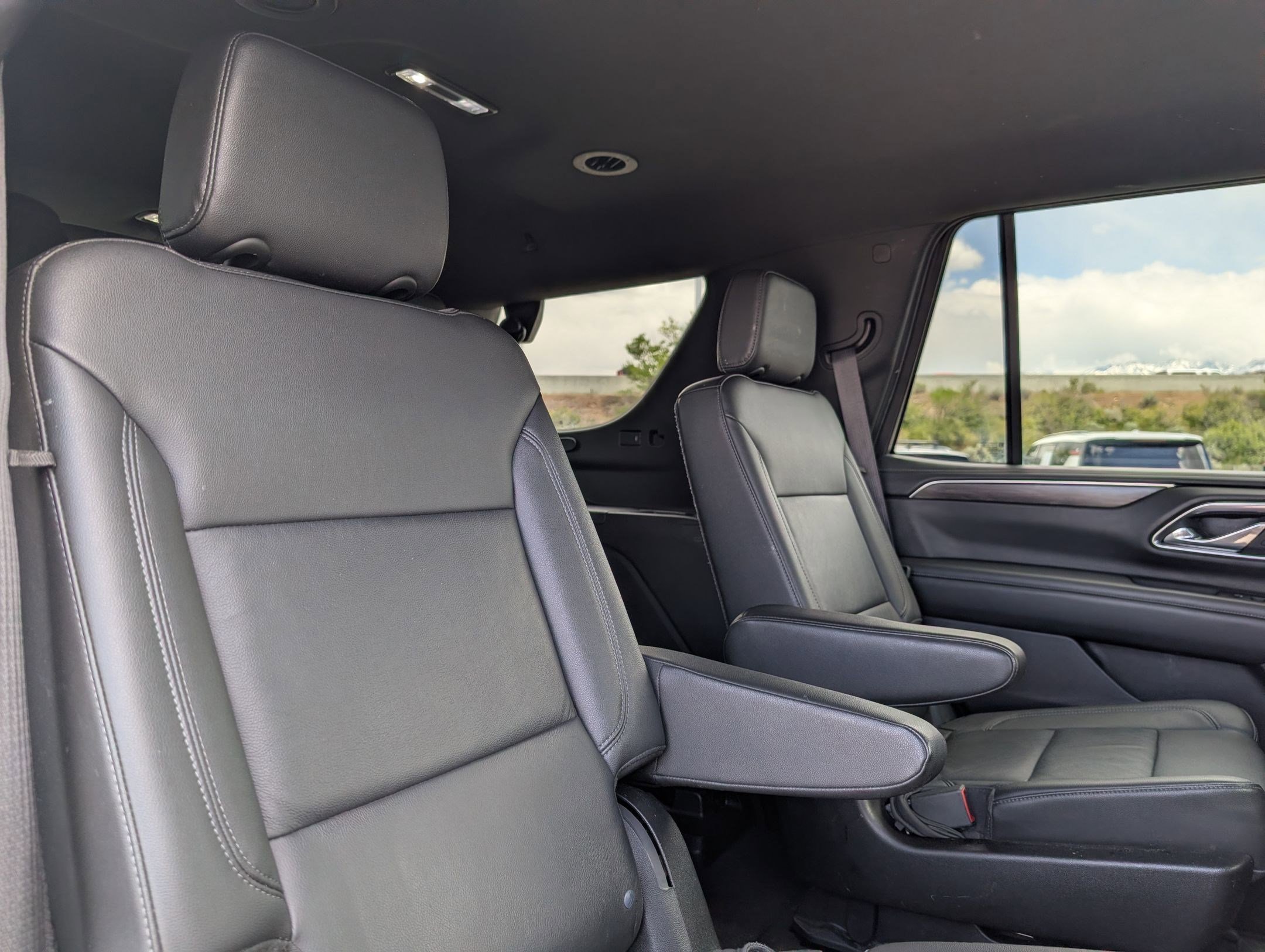 Used 2021 SUMMIT WHITE Chevrolet LT image 25