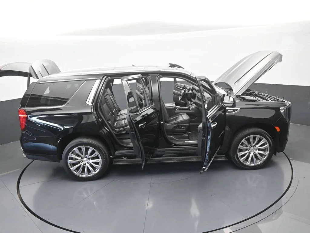 Used 2022 Onyx Black GMC Denali image 82