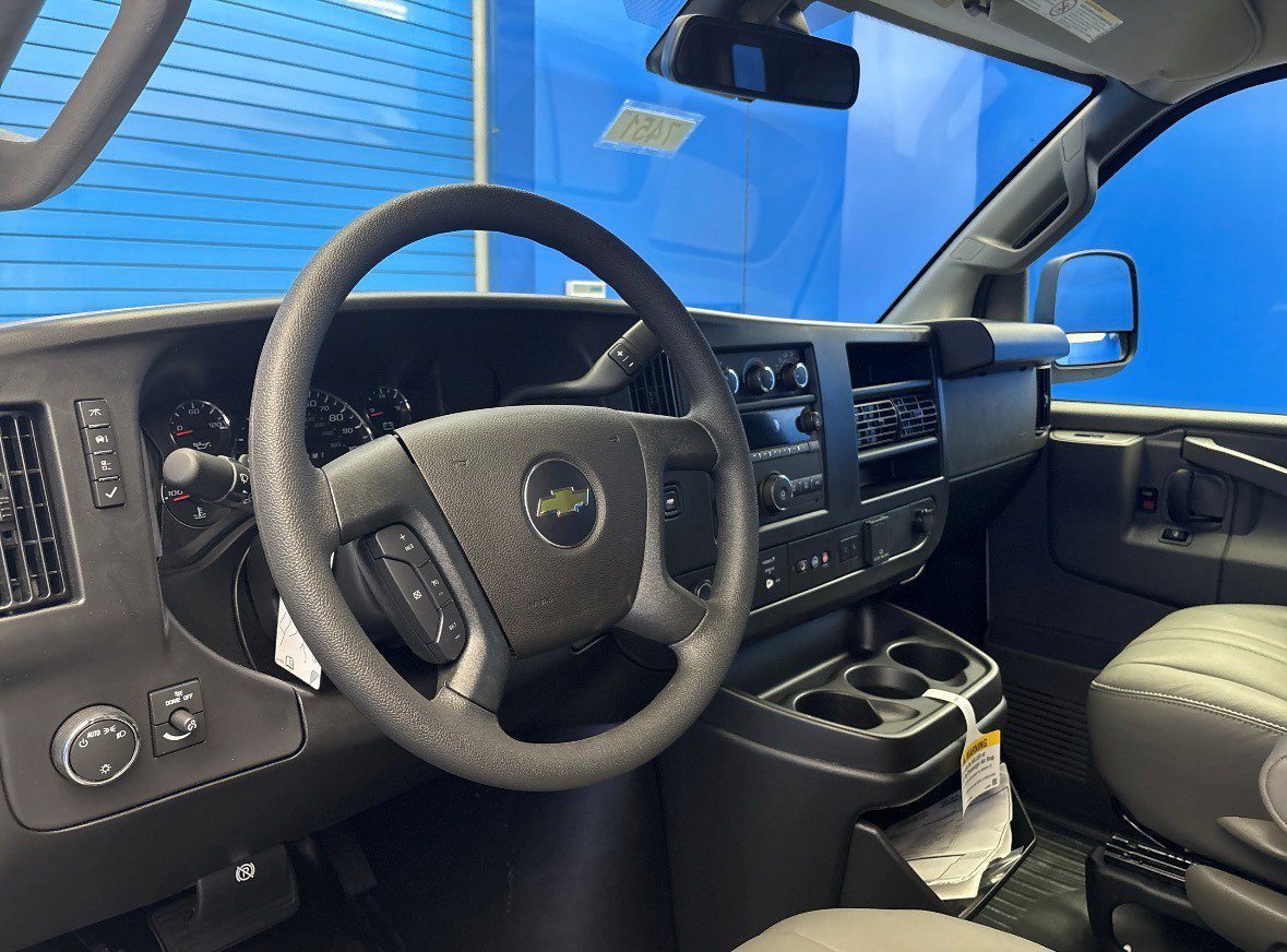 2025 Chevrolet Express Passenger LS - Photo 11