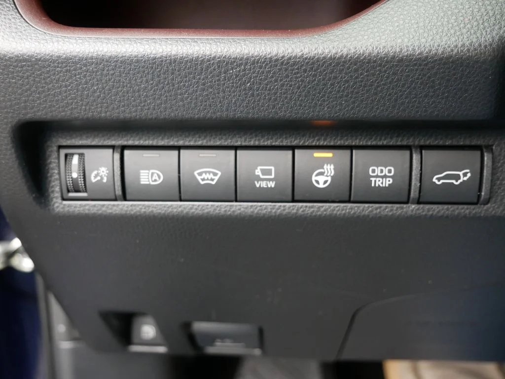 Used 2024  Toyota Limited image 22