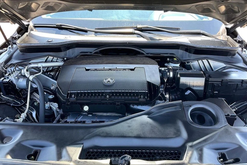 Used 2025  Acura Technology Package image 31