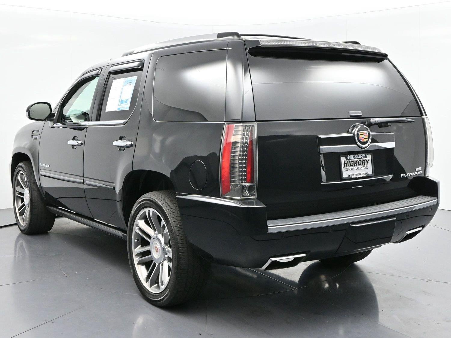 Used 2013 Black Raven Cadillac Premium image 5