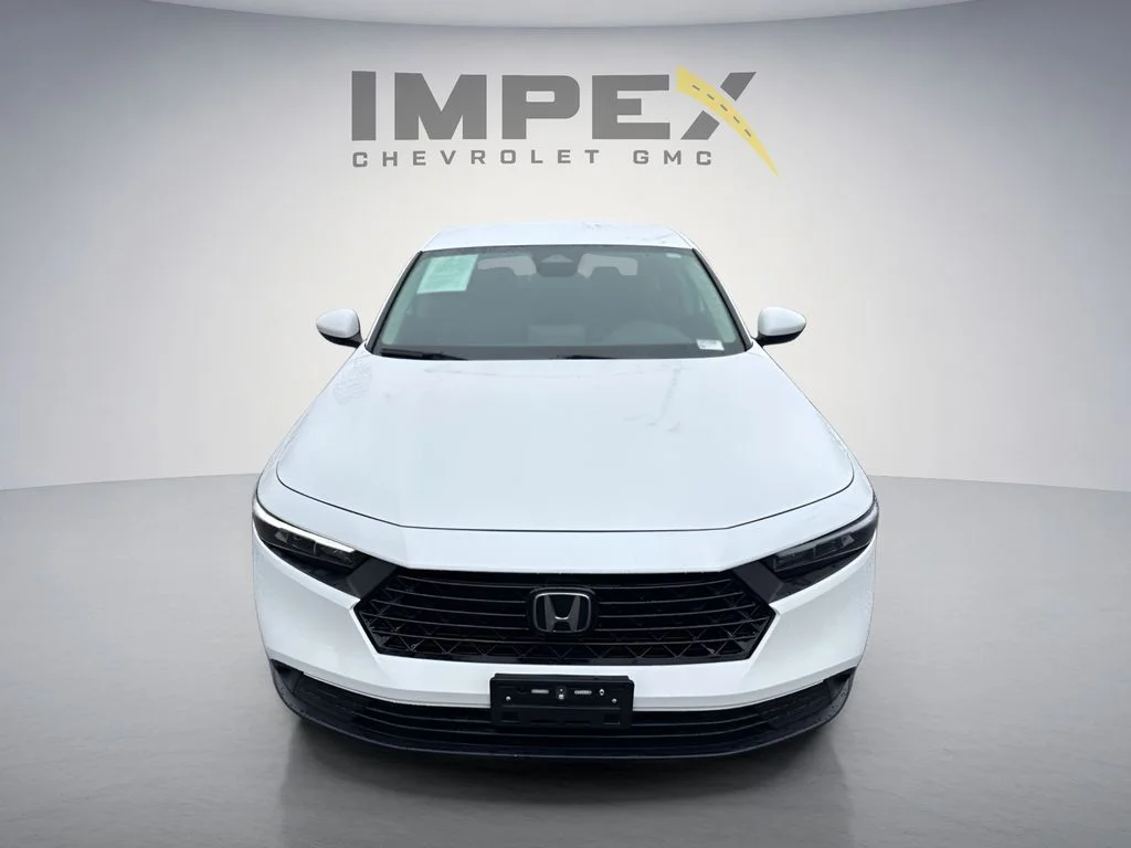 Used 2024 White Honda LX image 8