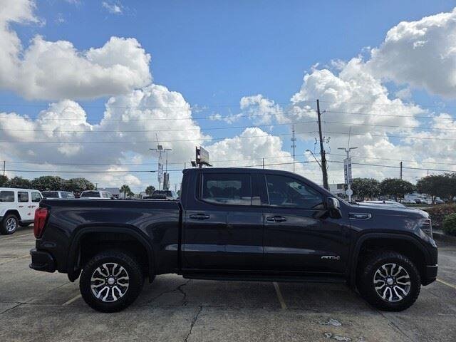Used 2022 Titanium Rush Metallic GMC AT4 image 6