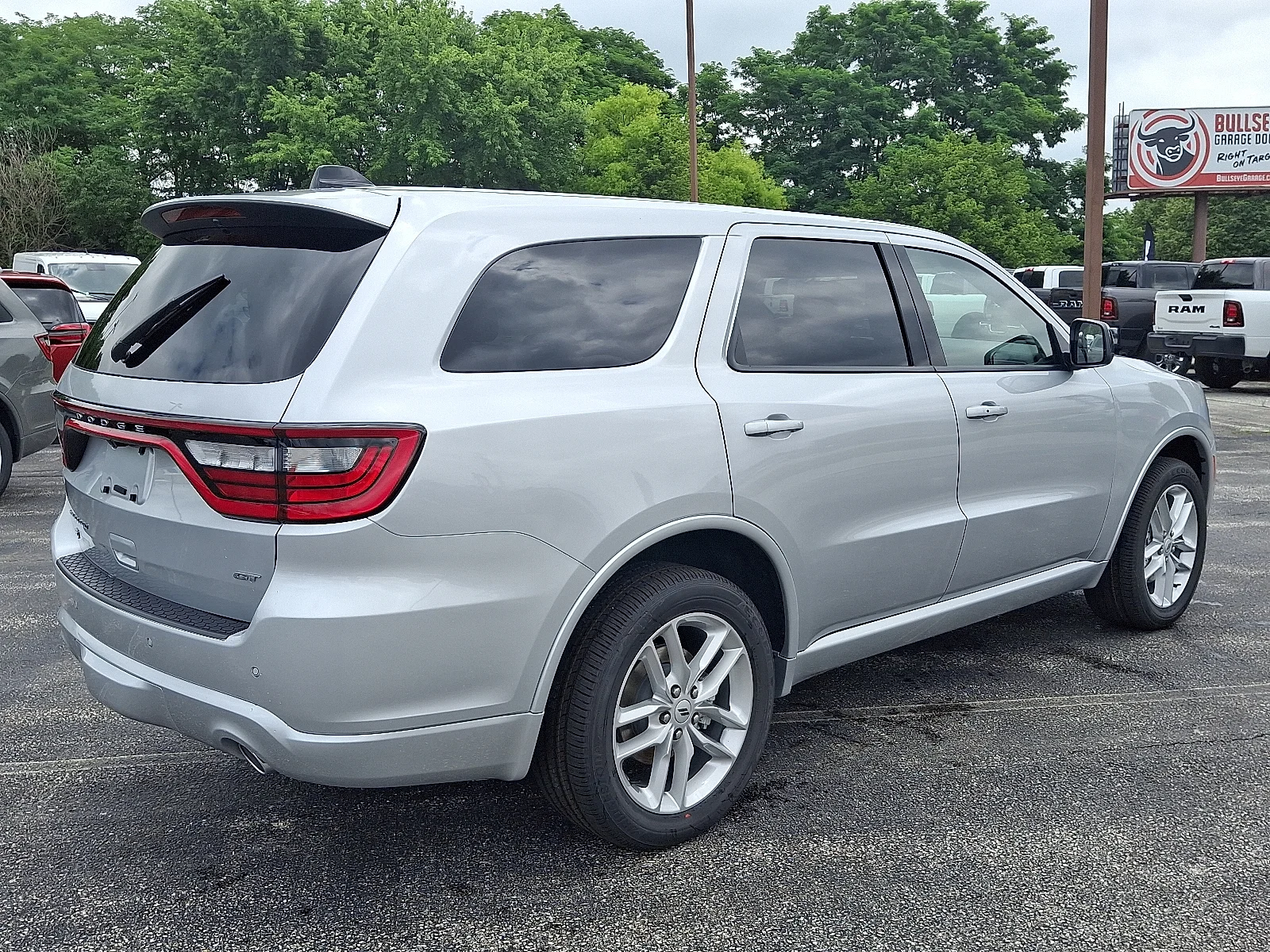 2025 Dodge Durango R/T - Photo 8