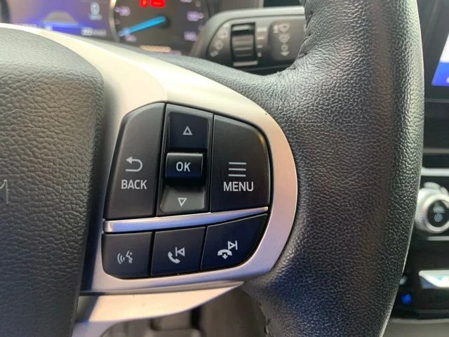 Used 2022 Black Ford Limited image 29