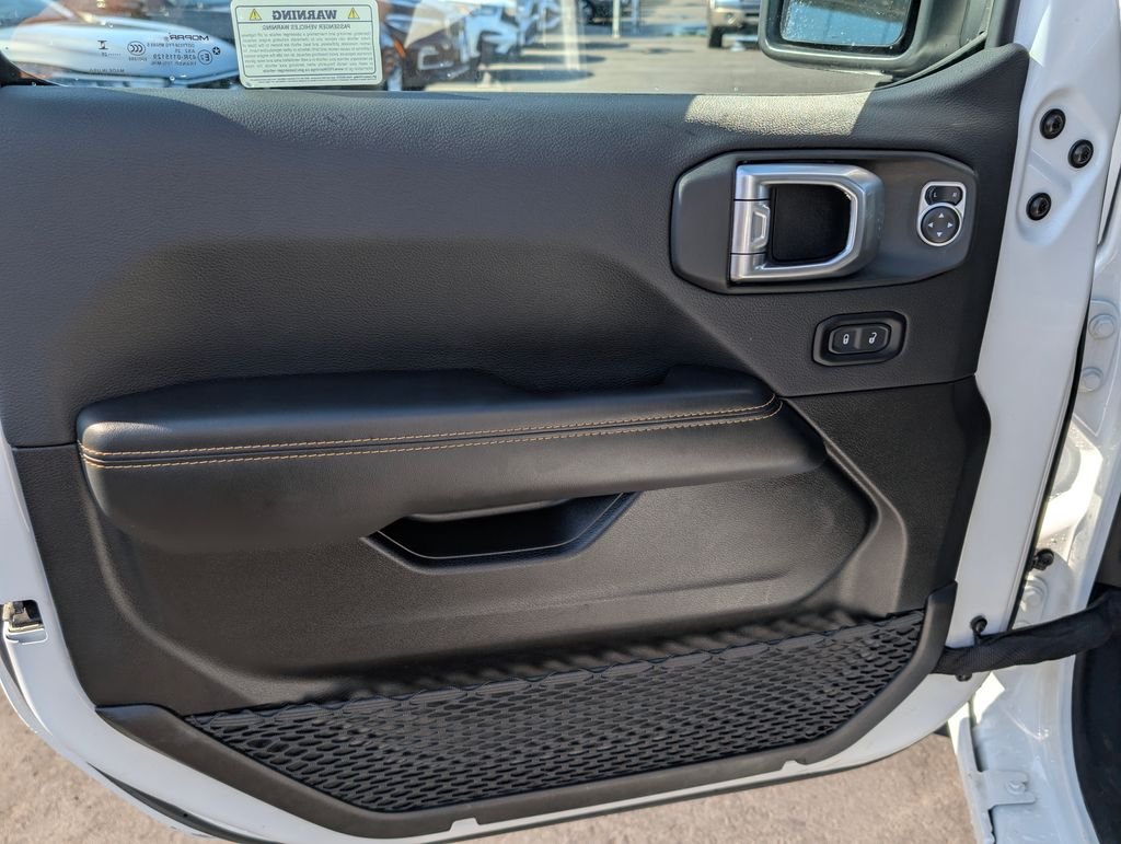 2025 Jeep Wrangler 4-Door Sahara - Photo 17