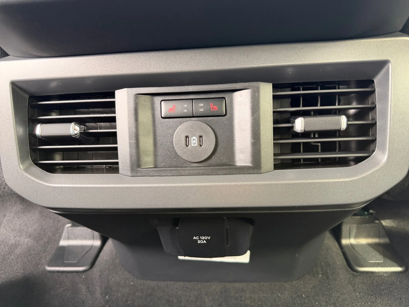 New 2026 Glacier Gray Metallic Tri-Coat Ford LARIAT image 22